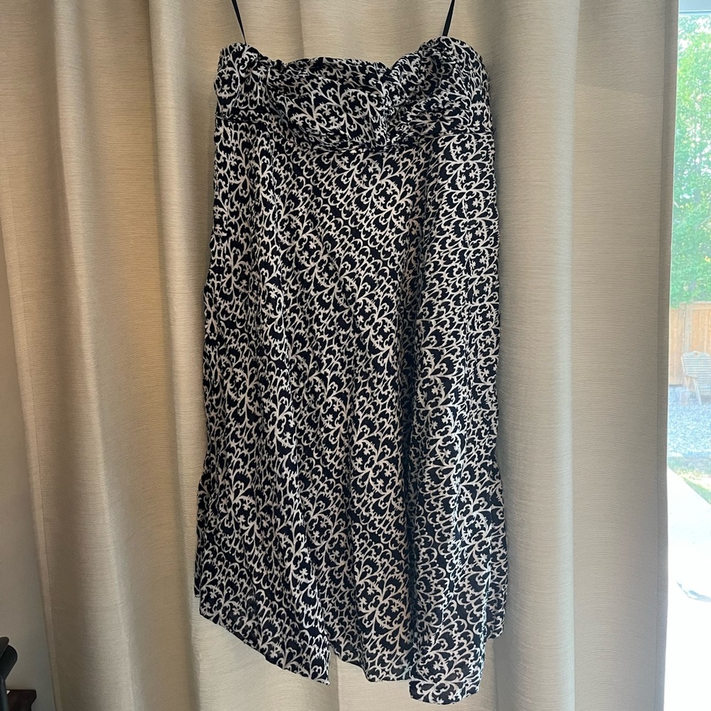 Strapless dress